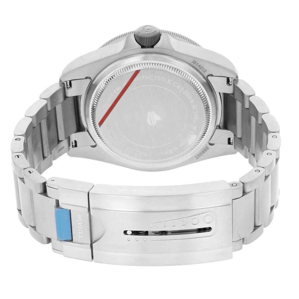 4th image of TUDOR 25600TB-95820T Wristwatch, DisplayModel condition