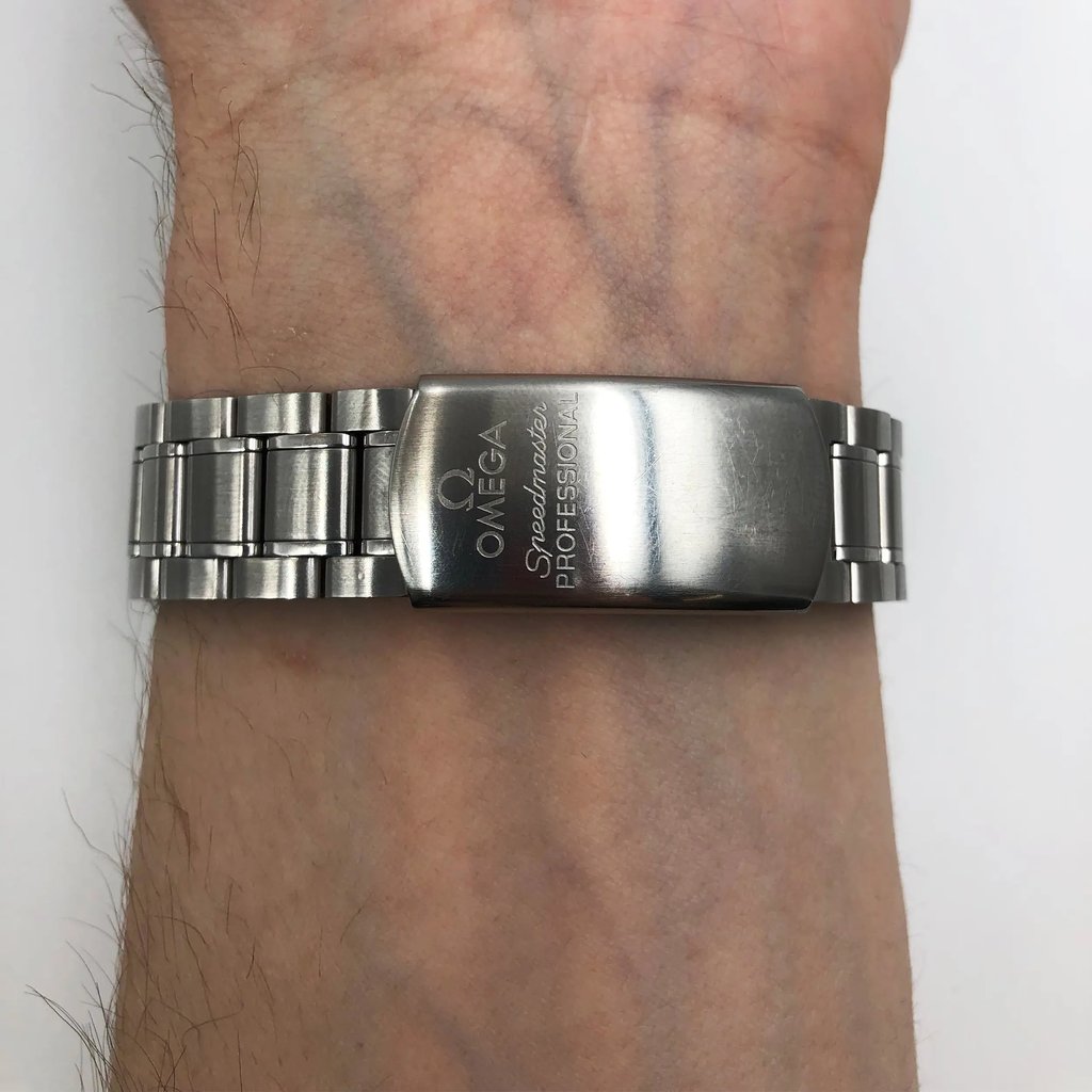 7th image of OMEGA Omega Speedmaster Moonwatch Wristwatch, PreOwned condition