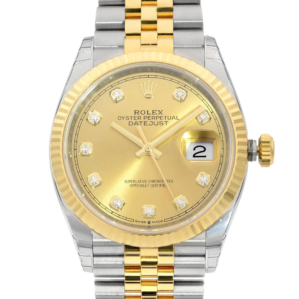 Up Close Front Facing Picture Of Rolex 126233CDJ Stainless Steel Watch Display Model Condition