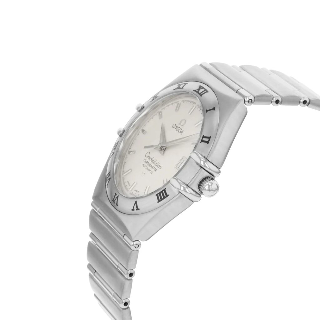 3rd image of OMEGA 1502.3 Wristwatch, PreOwned condition