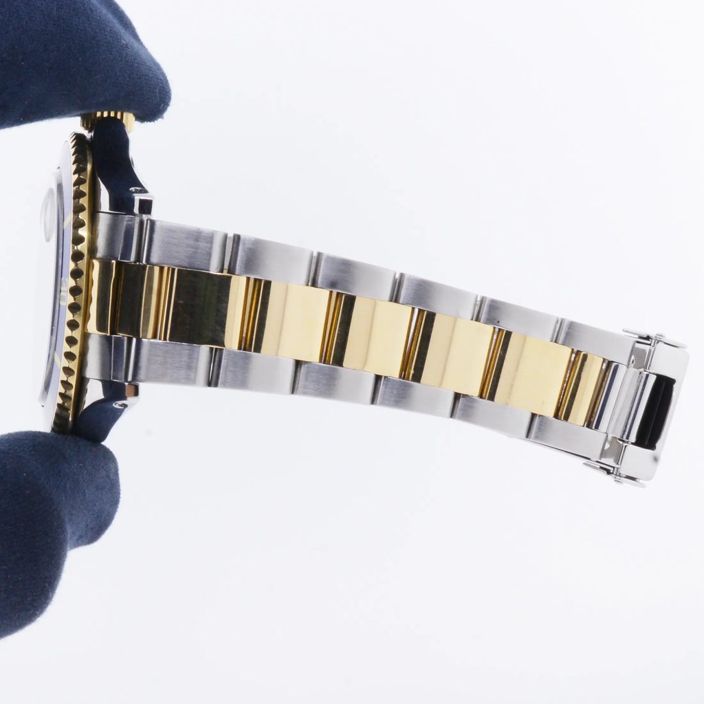 7th image of Rolex 16613 Wristwatch, PreOwned condition