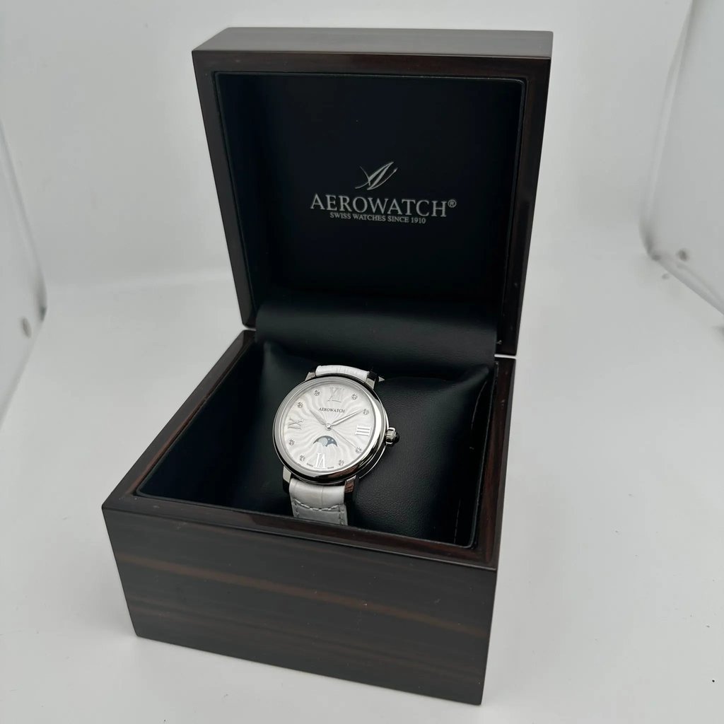 6th image of AEROWATCH Aerowatch Renaissance Miss Luna Wristwatch, DisplayModel condition
