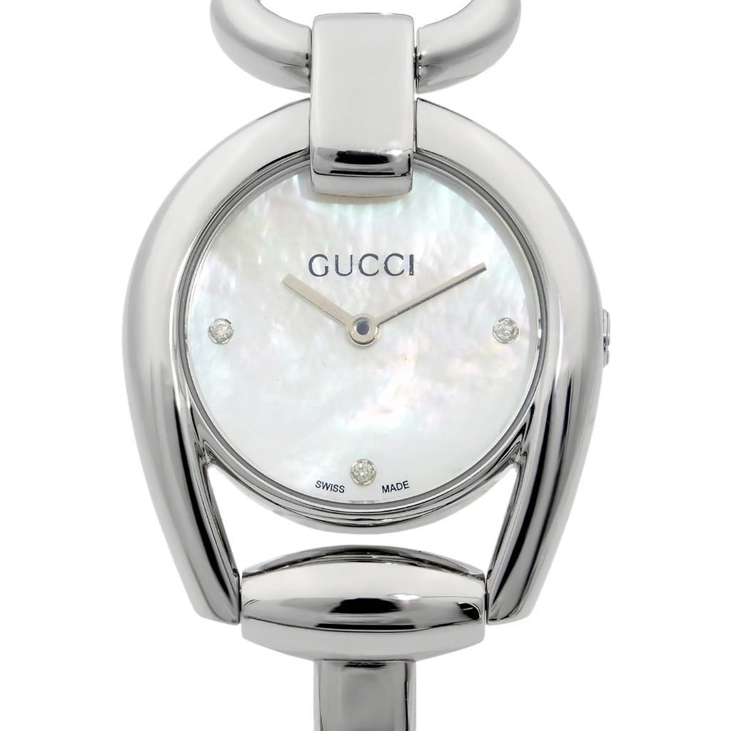Up Close Front Facing Picture Of Gucci YA139506 Stainless Steel Watch Pre Owned Condition