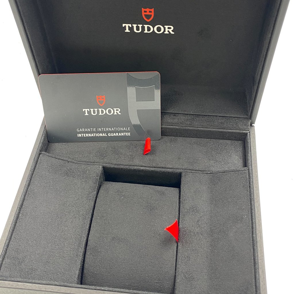 7th image of TUDOR Tudor Heritage Black Bay Wristwatch, Unworn condition
