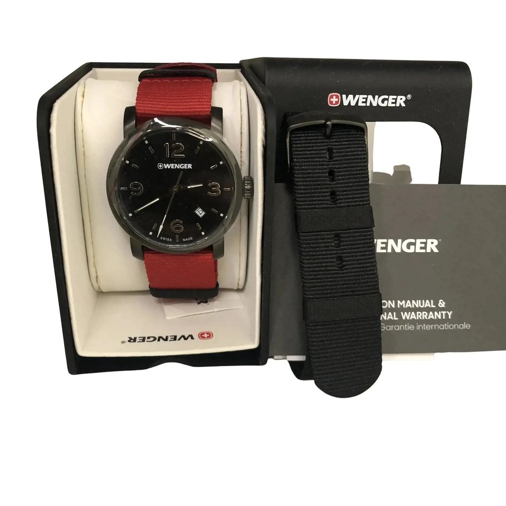  Full View Box, Documents and Wenger 01.1041.132 With Watch In The Image 