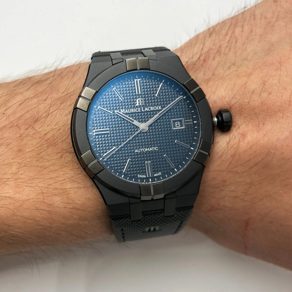 7th image of Maurice Lacroix AI6008-PVB01-330-1 Wristwatch, Unworn condition