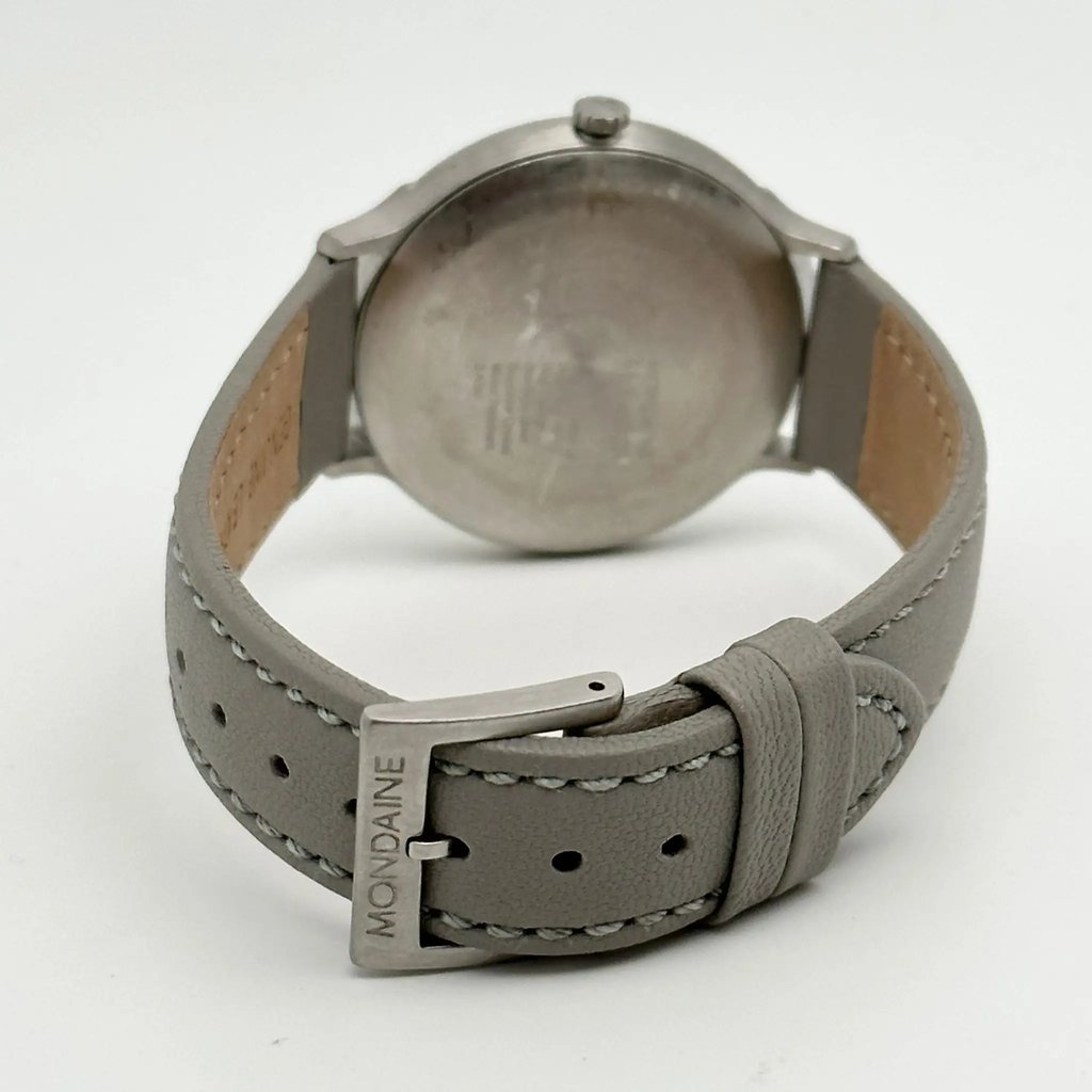 Back View Of Snap Back Case And Closed Leather Band Of Mondaine MH1.L2280.LH Watch Pre Owned Condition