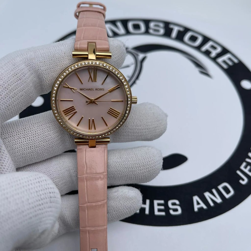 Front Full View Of Michael Kors MK2790 Stainless Steel Watch New With Defects Condition Excellent