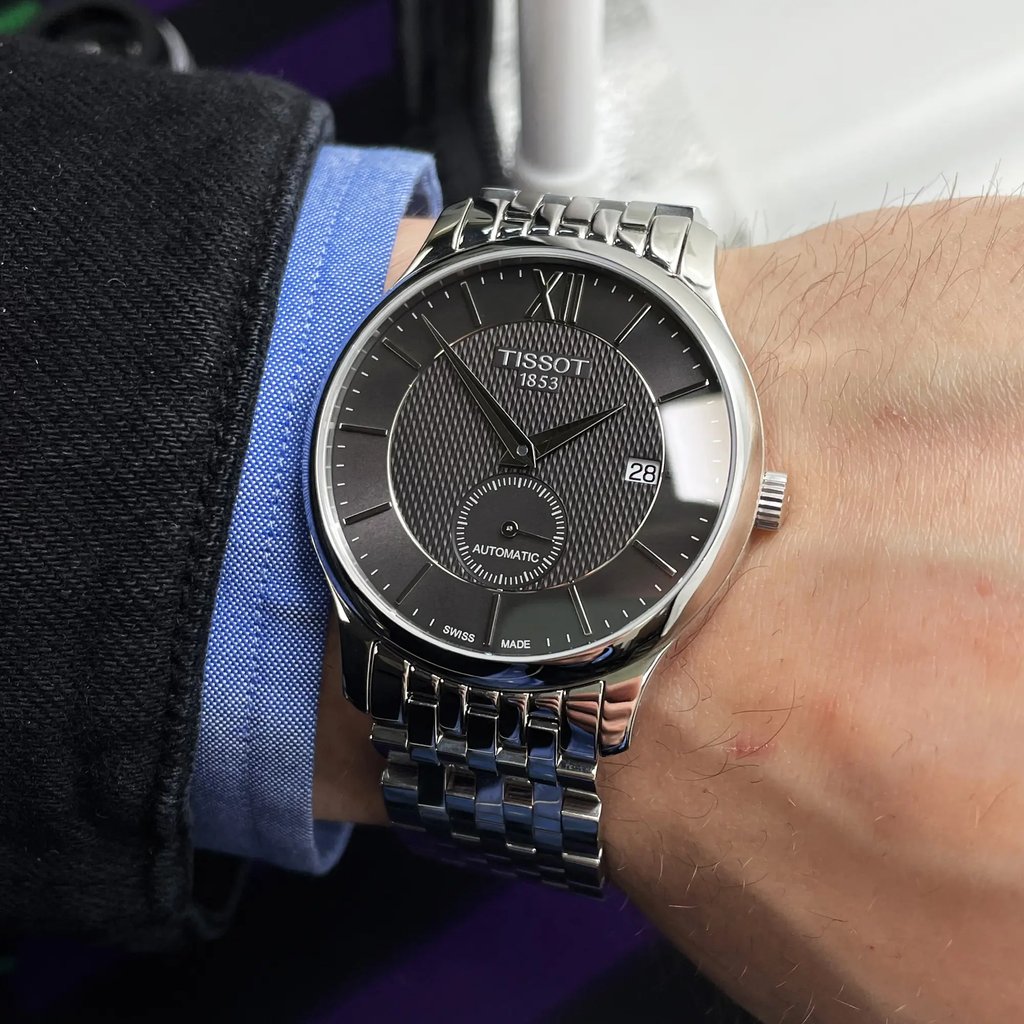6th image of Tissot Tissot T-Classic Wristwatch, DisplayModel condition