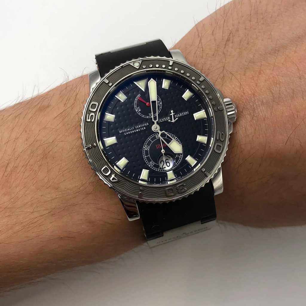 8th image of Ulysse Nardin 263-33-3/92 Wristwatch, PreOwned condition