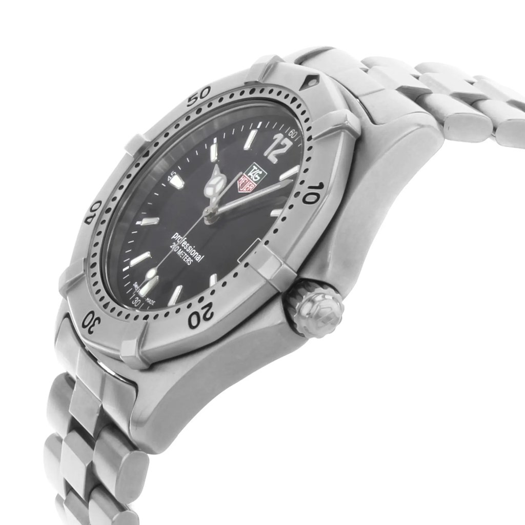 3rd image of TAG Heuer WK1110.BA0317 Wristwatch, PreOwned condition