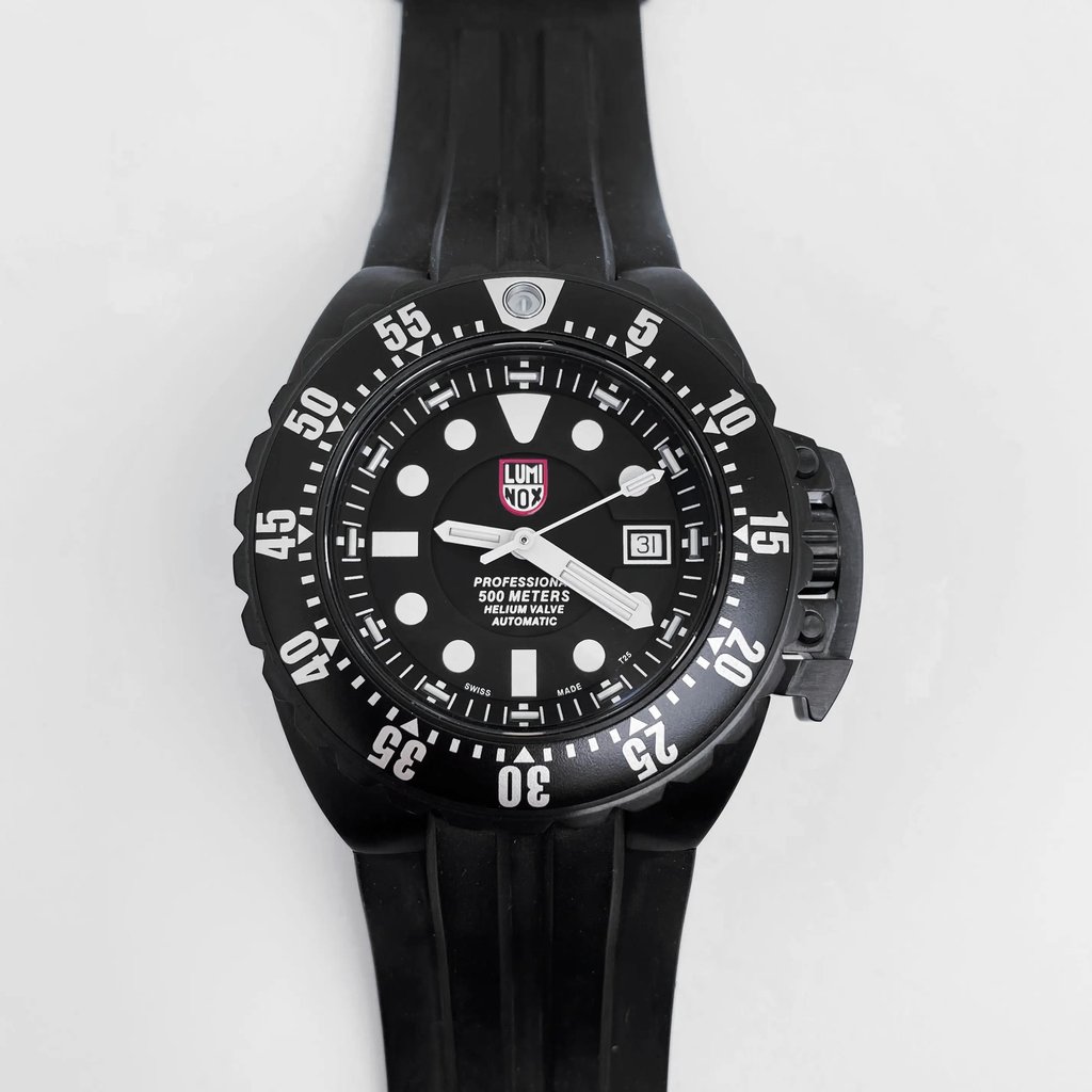 Front Full View Of Luminox XS.1511 Stainless Steel Watch New With Defects Condition {Product Condition}