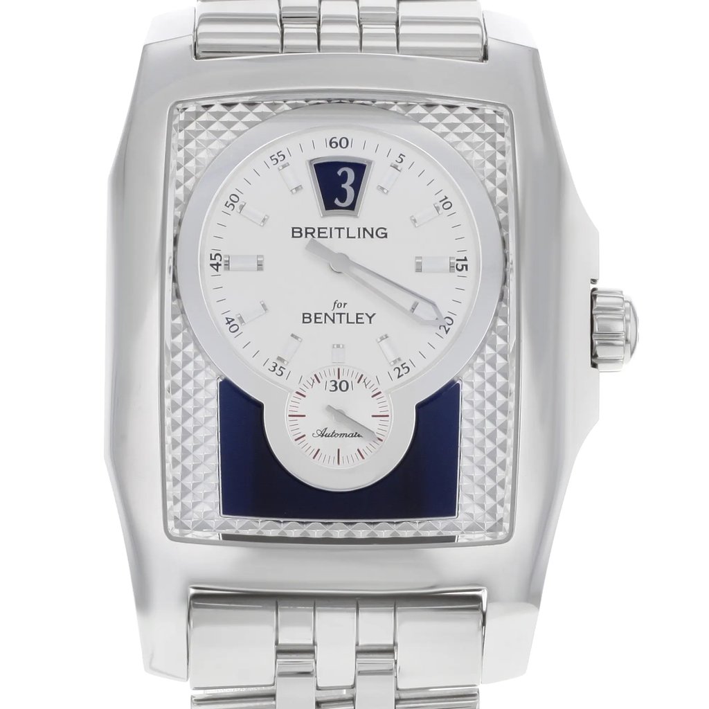 Up Close Front Facing Picture Of Breitling A2836212/B844-982A Stainless Steel Watch Display Model Condition