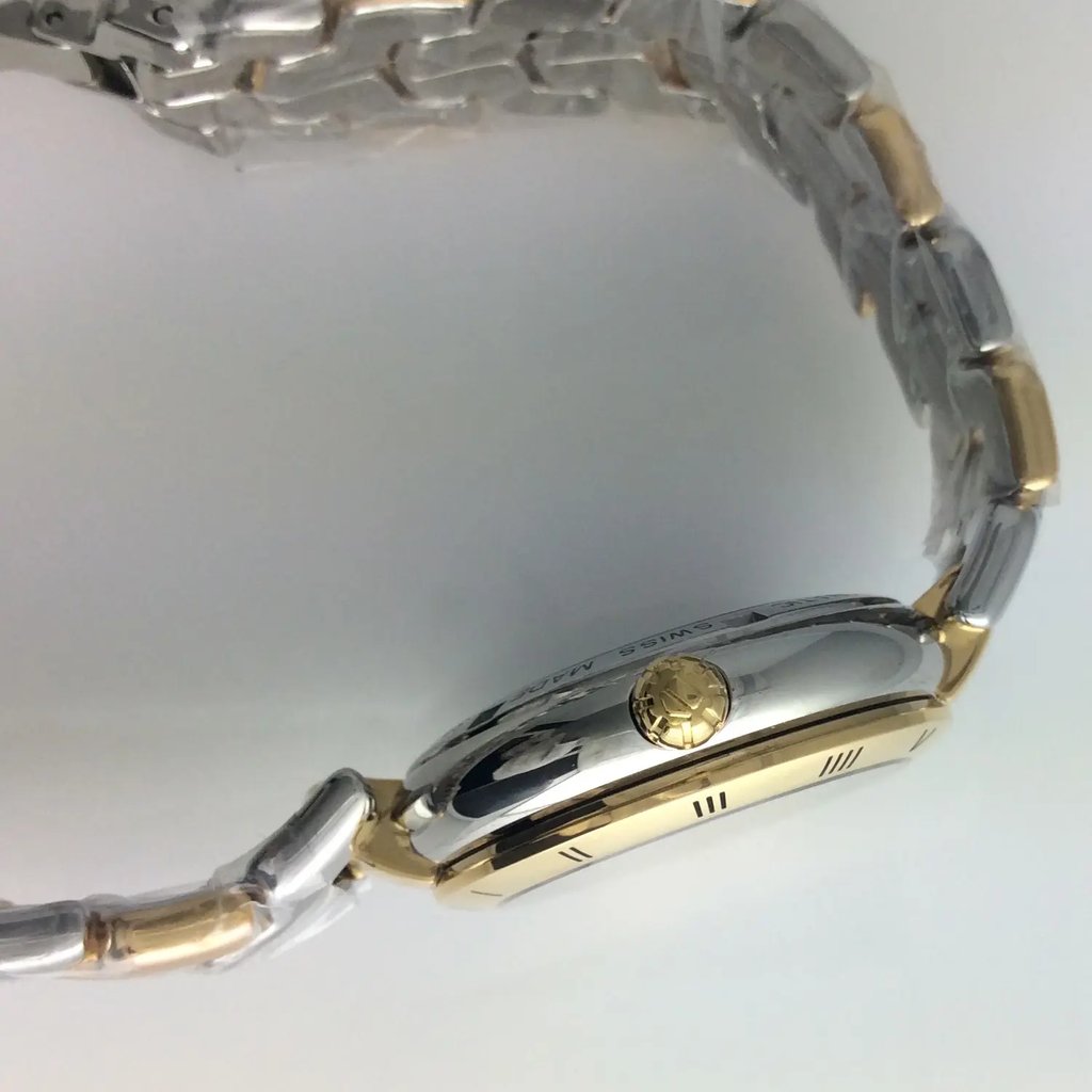 7th image of TAG Heuer TAG Heuer Link Wristwatch, DisplayModel condition