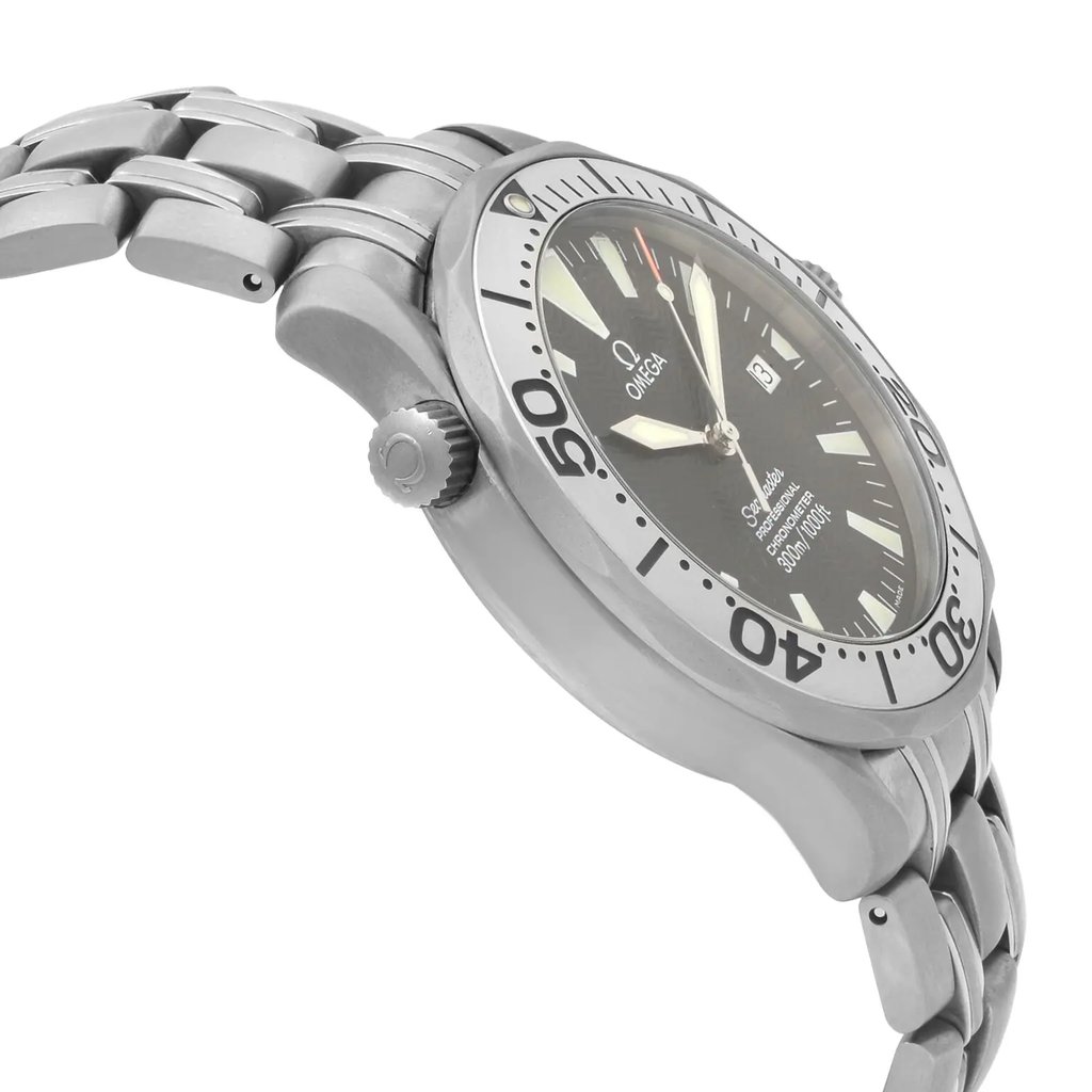 4th image of OMEGA 2231.80.00 Wristwatch, PreOwned condition