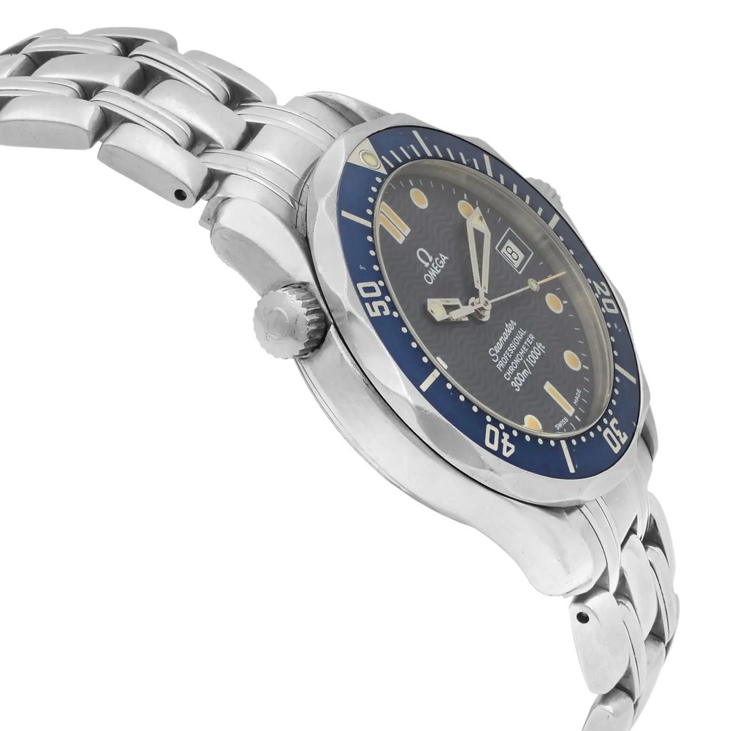 4th image of OMEGA 2551.80.00 Wristwatch, PreOwned condition