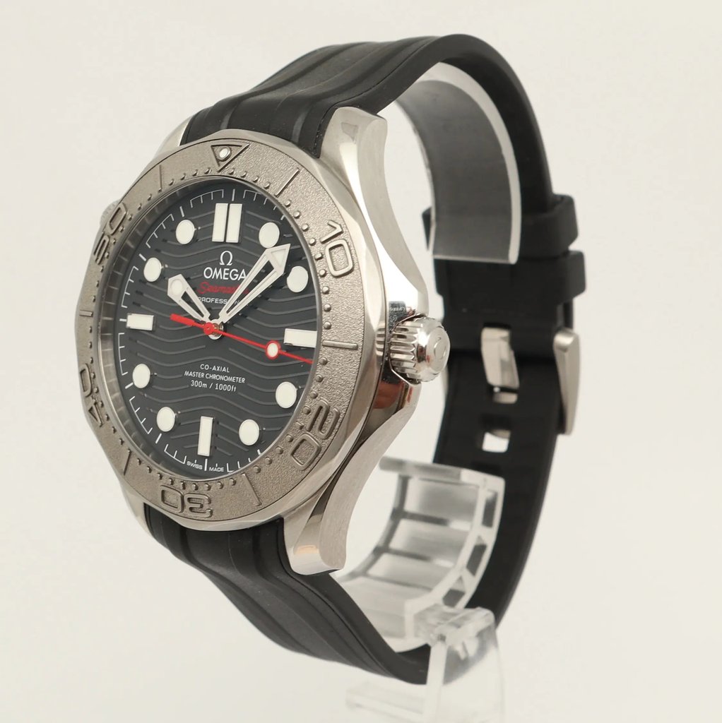 View Of Crown Facing Side Of OMEGA 210.32.42.20.01.002 Stainless Steel Watch Pre Owned Condition