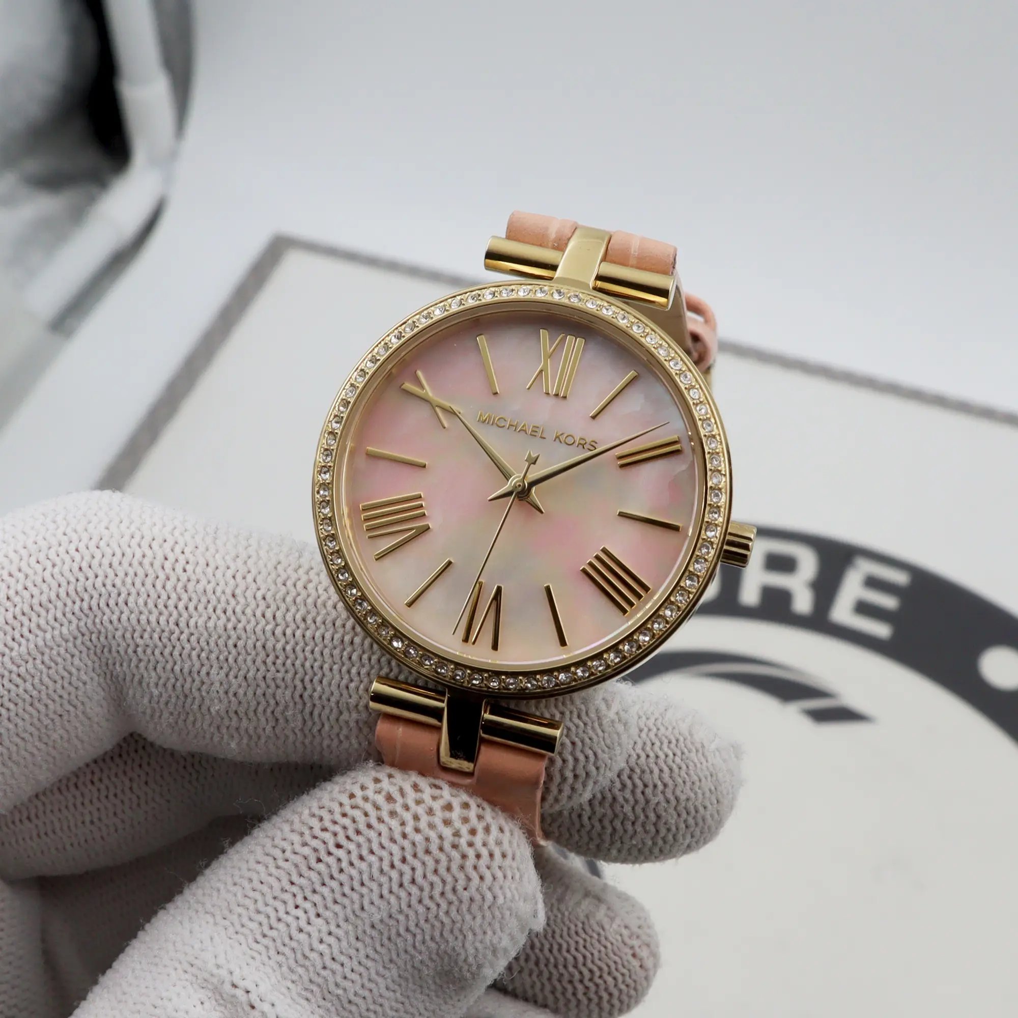 Front Full View Of Michael Kors MK2790 Stainless Steel Watch New With Defects Condition Excellent