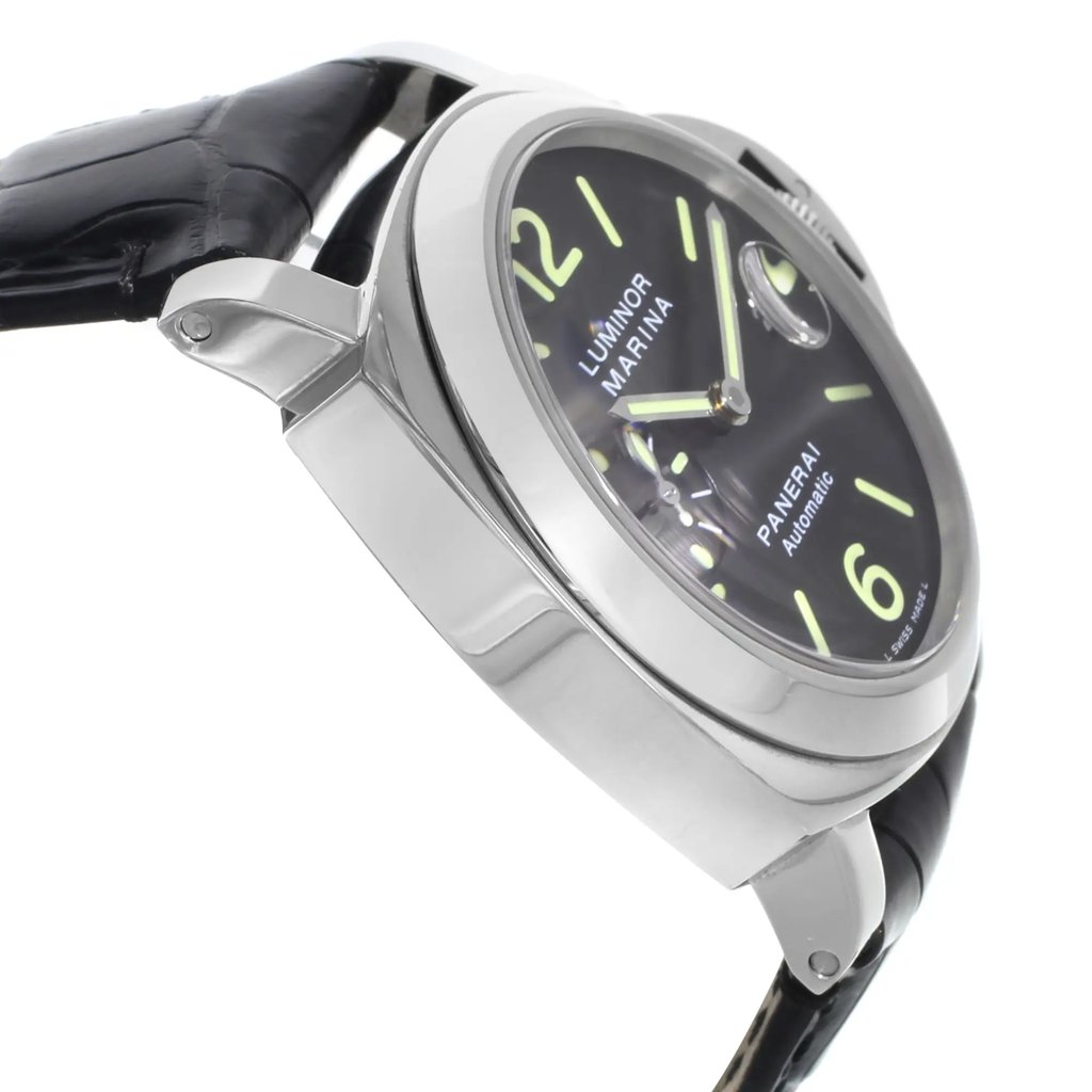 4th image of Panerai PAM00104 Wristwatch, PreOwned condition