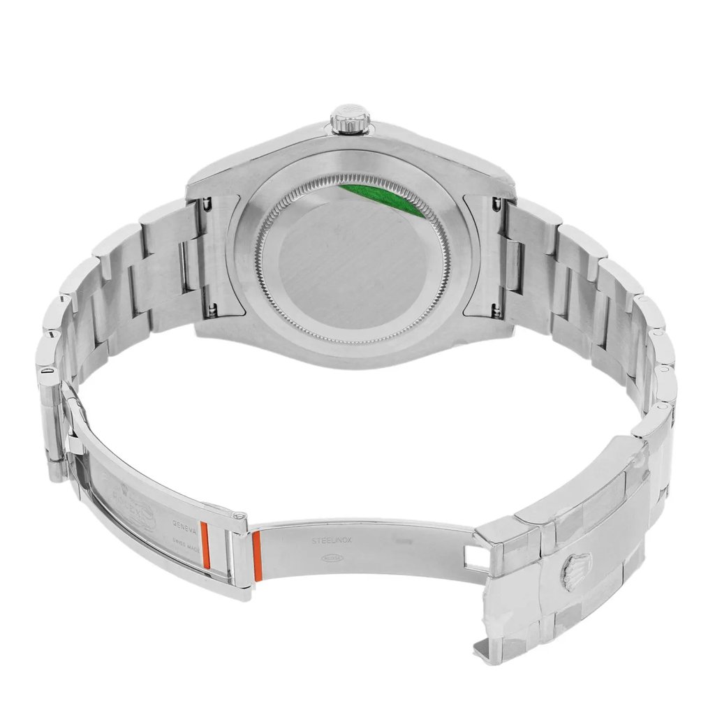 3rd image of Rolex 116334 bkio Wristwatch, DisplayModel condition