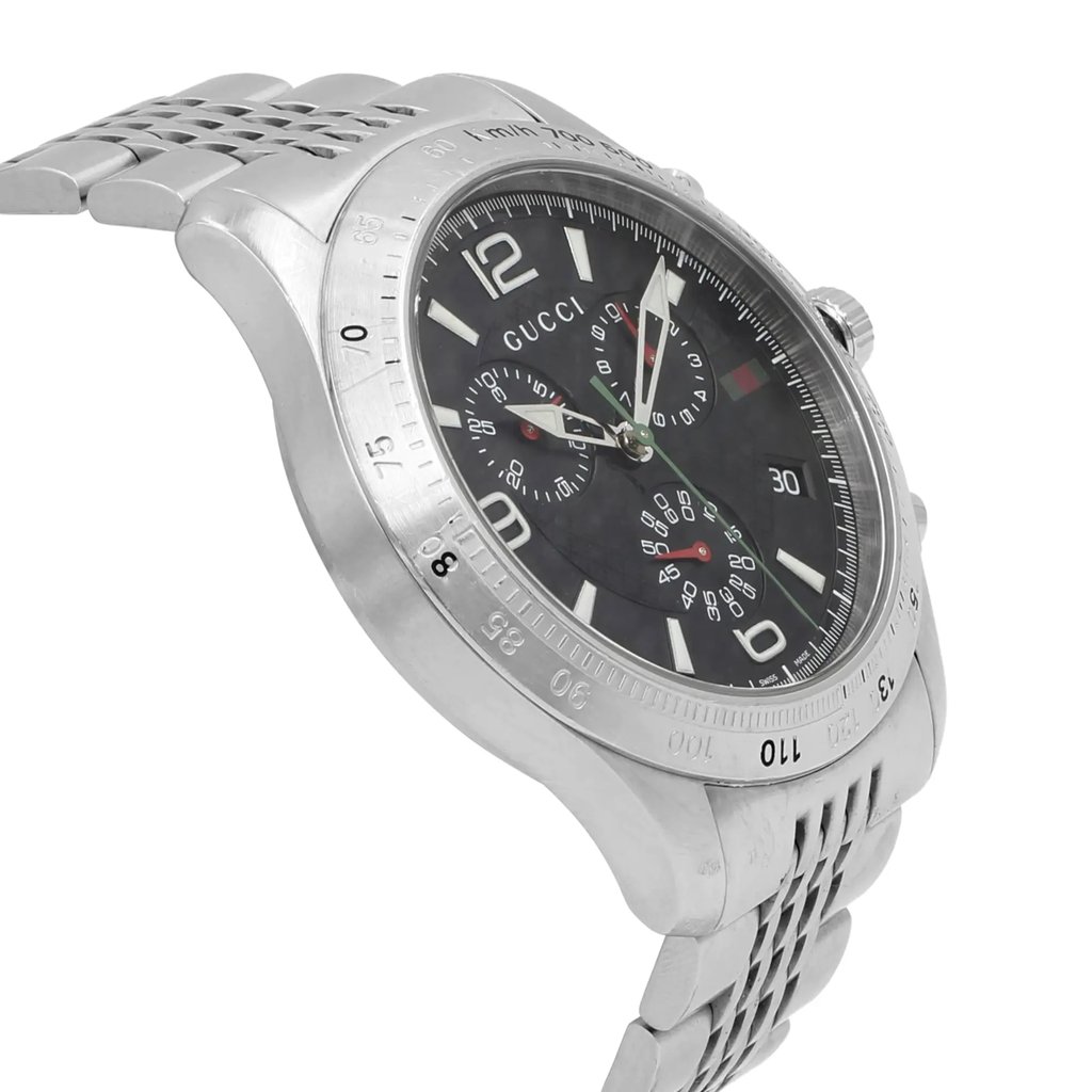 4th image of Gucci YA126221 Wristwatch, PreOwned condition
