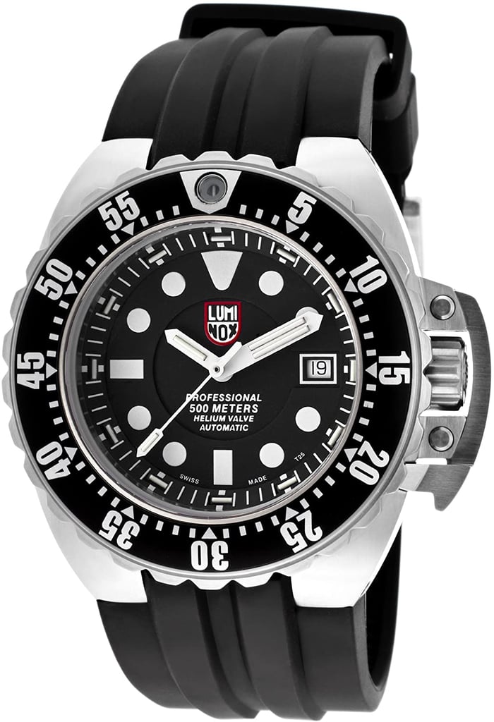 Up Close Front Facing Picture Of Luminox A.1512 Stainless Steel Watch Pre Owned Condition