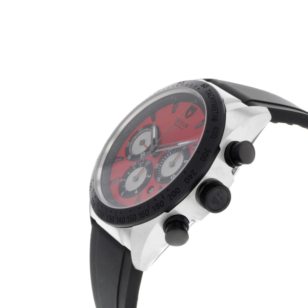 3rd image of TUDOR 42010N-RUBBER-RED Wristwatch, DisplayModel condition