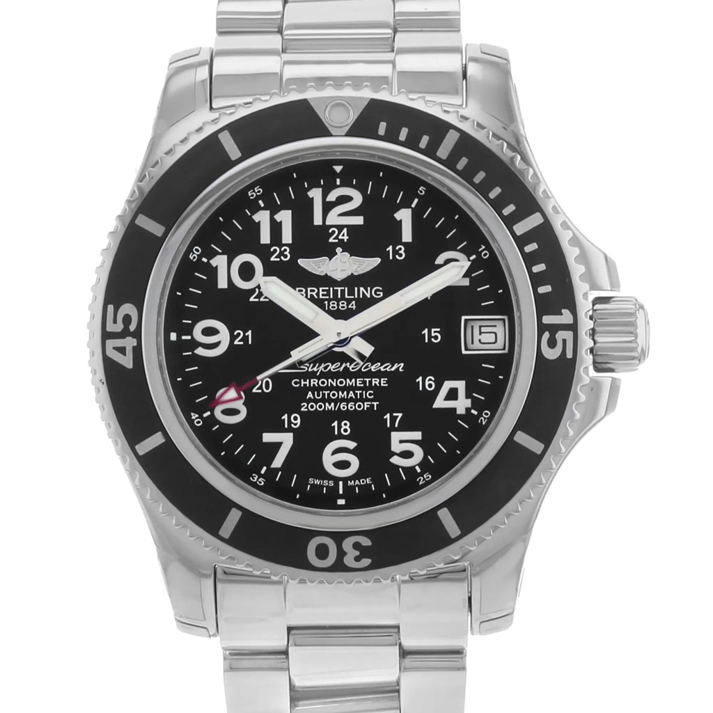 Up Close Front Facing Picture Of Breitling 36 A17312C9/BD91-179A Stainless Steel Watch Display Model Condition