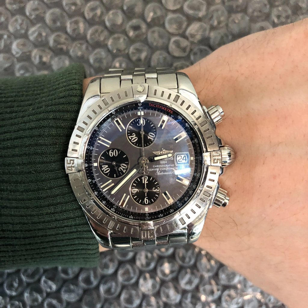Front Full View Of Breitling A1335611/F517-372A Stainless Steel Watch Pre Owned Condition {Product Condition}