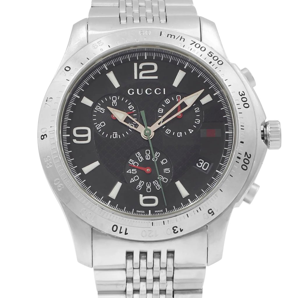 2nd image of Gucci YA126221 Wristwatch, PreOwned condition
