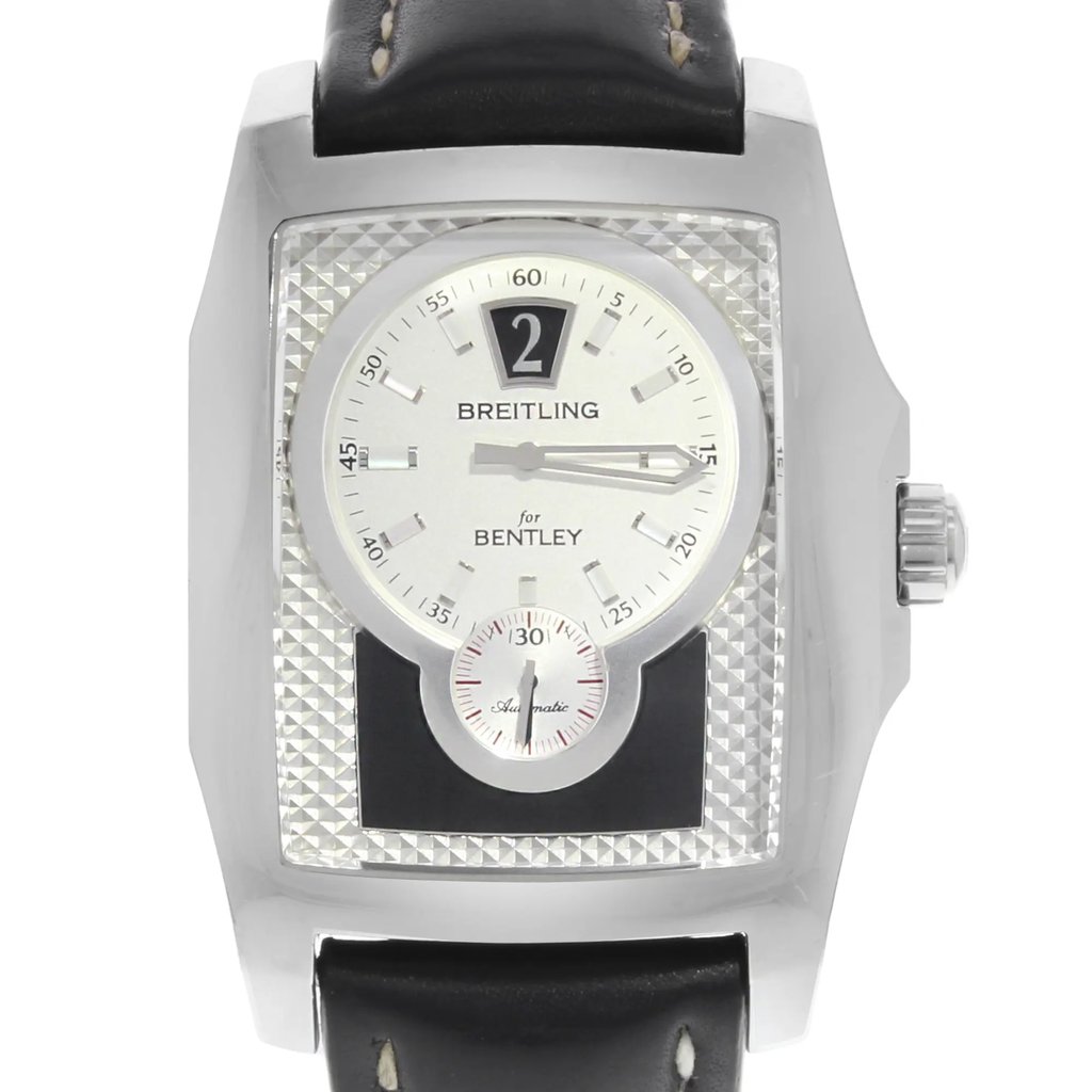 Up Close Front Facing Picture Of Breitling A2836212/B844-760P Stainless Steel Watch Pre Owned Condition