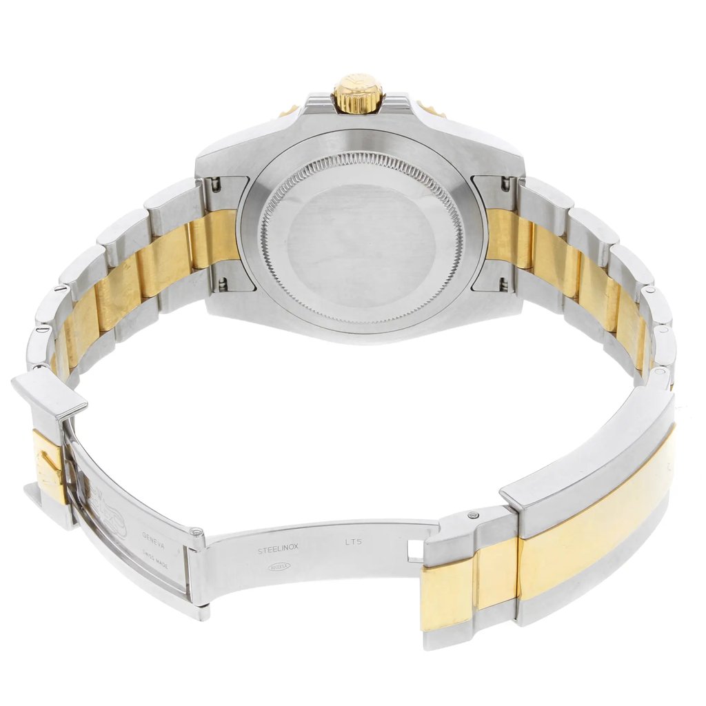 6th image of Rolex 116613N Wristwatch, PreOwned condition