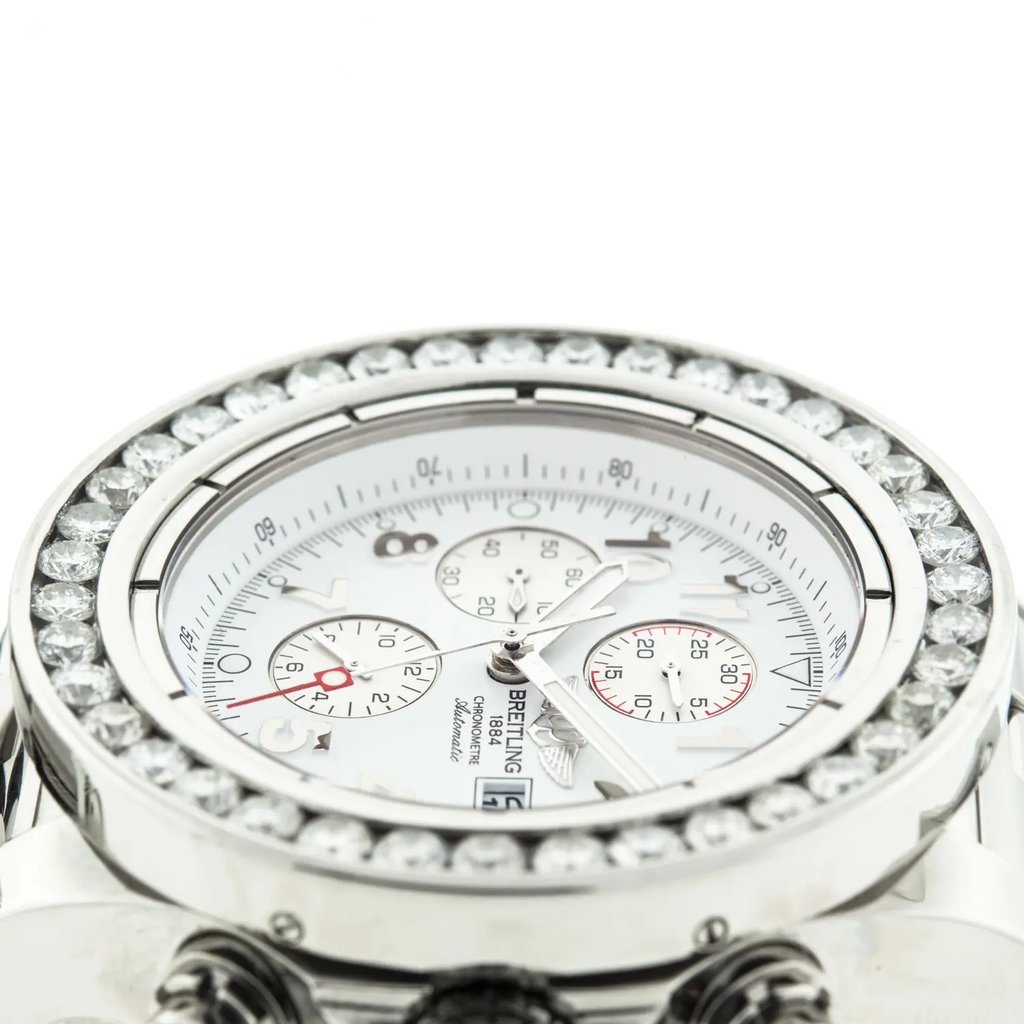 Up Close Front Facing Picture Of Breitling A1337011/A660-135A Stainless Steel Watch Pre Owned Condition