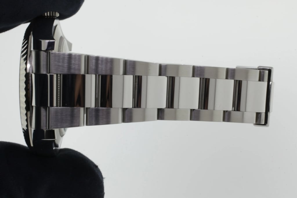 10th image of Rolex 116334 BKRIO Wristwatch, PreOwned condition