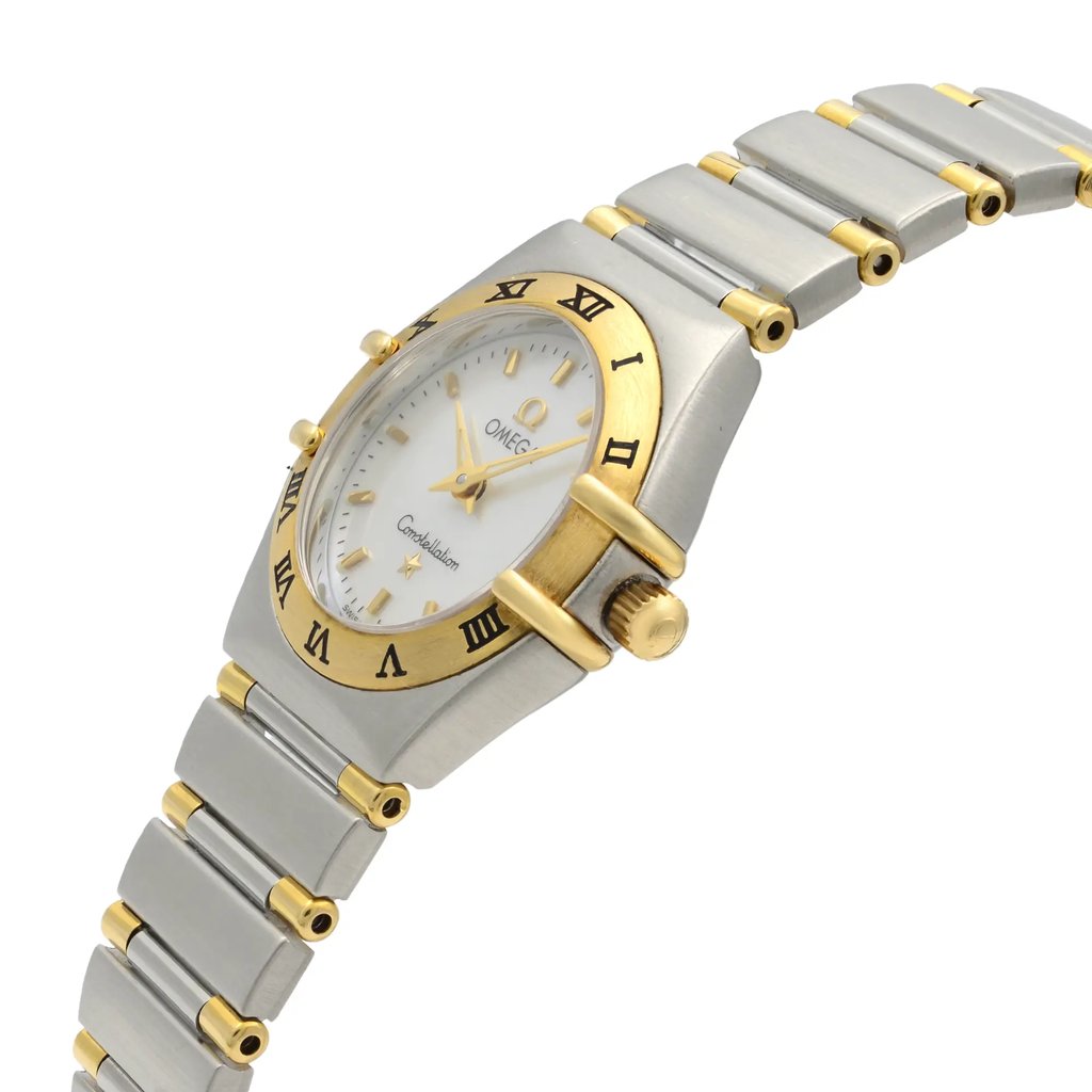 View Of Crown Facing Side Of OMEGA 1362.70.00 Stainless Steel Watch Pre Owned Condition