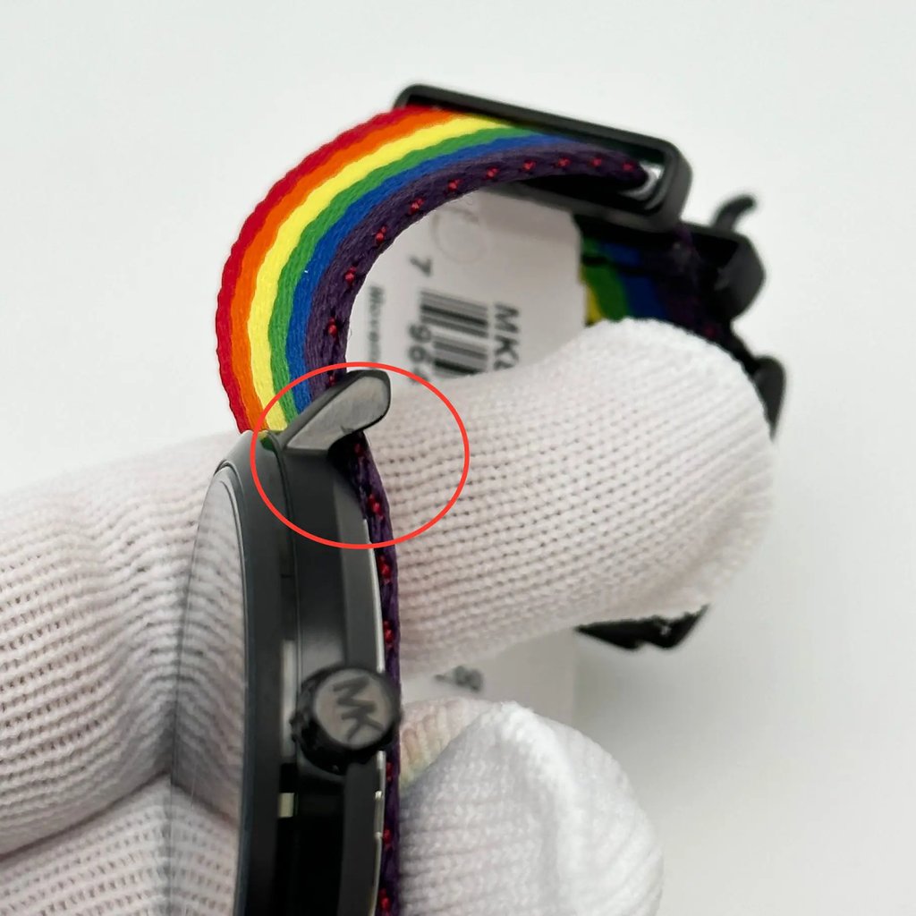 5th image of Michael Kors Michael Kors Mercer Wristwatch, NewWithDefects condition