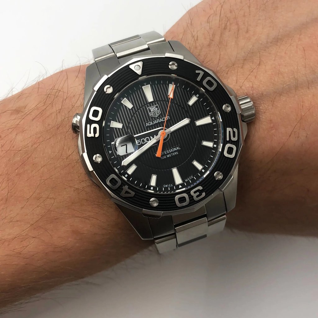 6th image of TAG Heuer WAJ1110.BA0870 Wristwatch, DisplayModel condition