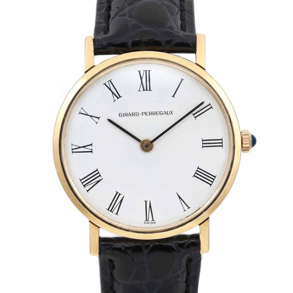 Up Close Front Facing Picture Of Girard-Perregaux 3719 Yellow Gold Watch Pre Owned Condition