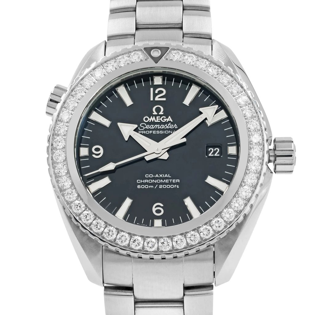 2nd image of OMEGA 232.15.46.21.01.001 Wristwatch, DisplayModel condition