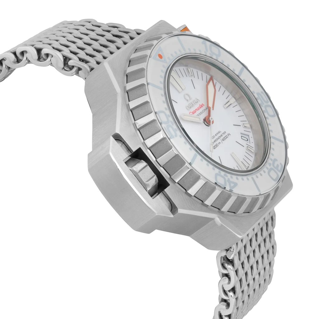 4th image of OMEGA Omega Seamaster PloProf Wristwatch, PreOwned condition
