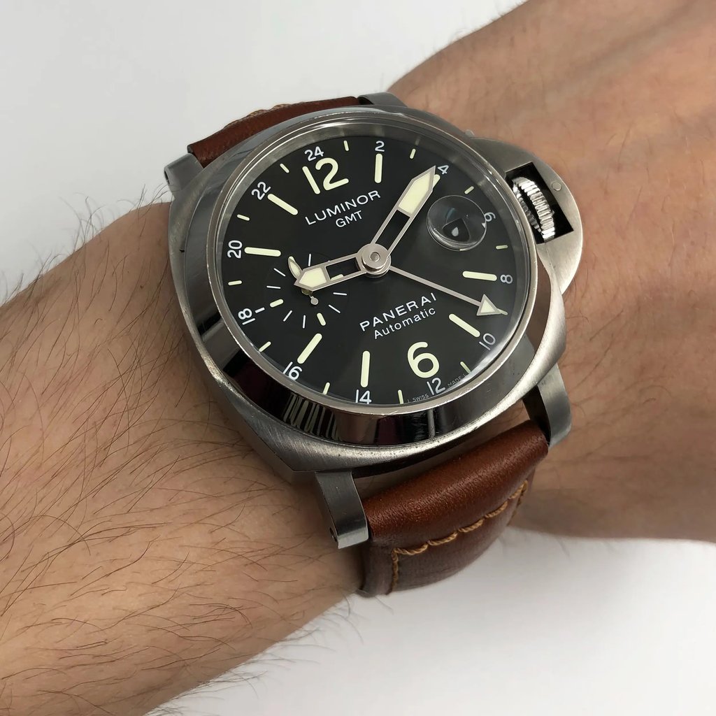 5th image of Panerai PAM00297 Wristwatch, PreOwned condition