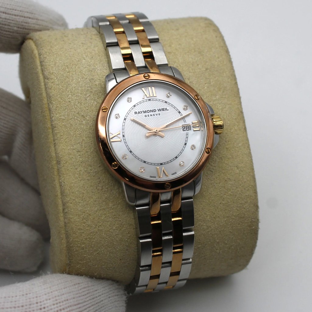 3rd image of RAYMOND WEIL Tango Wristwatch, PreOwned condition