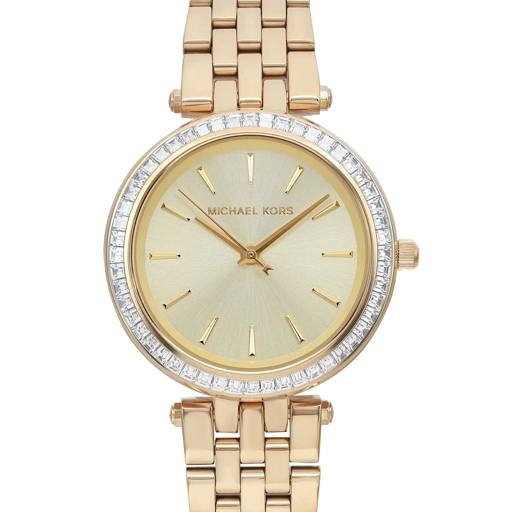 Up Close Front Facing Picture Of Michael Kors MK3365 Stainless Steel Watch New With Defects Condition