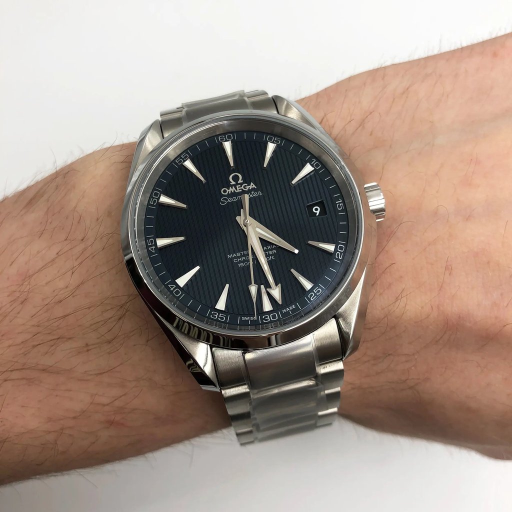 10th image of OMEGA 231.10.42.21.03.003 Wristwatch, Unworn condition