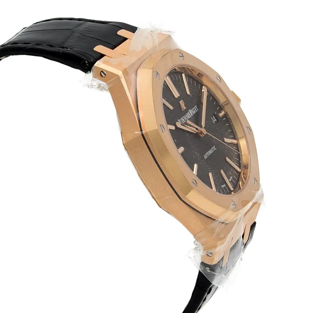 View Of Opposite Crown Facing Side Of Audemars Piguet 15400OR.OO.D002CR.01 Rose Gold Watch Unworn Condition
