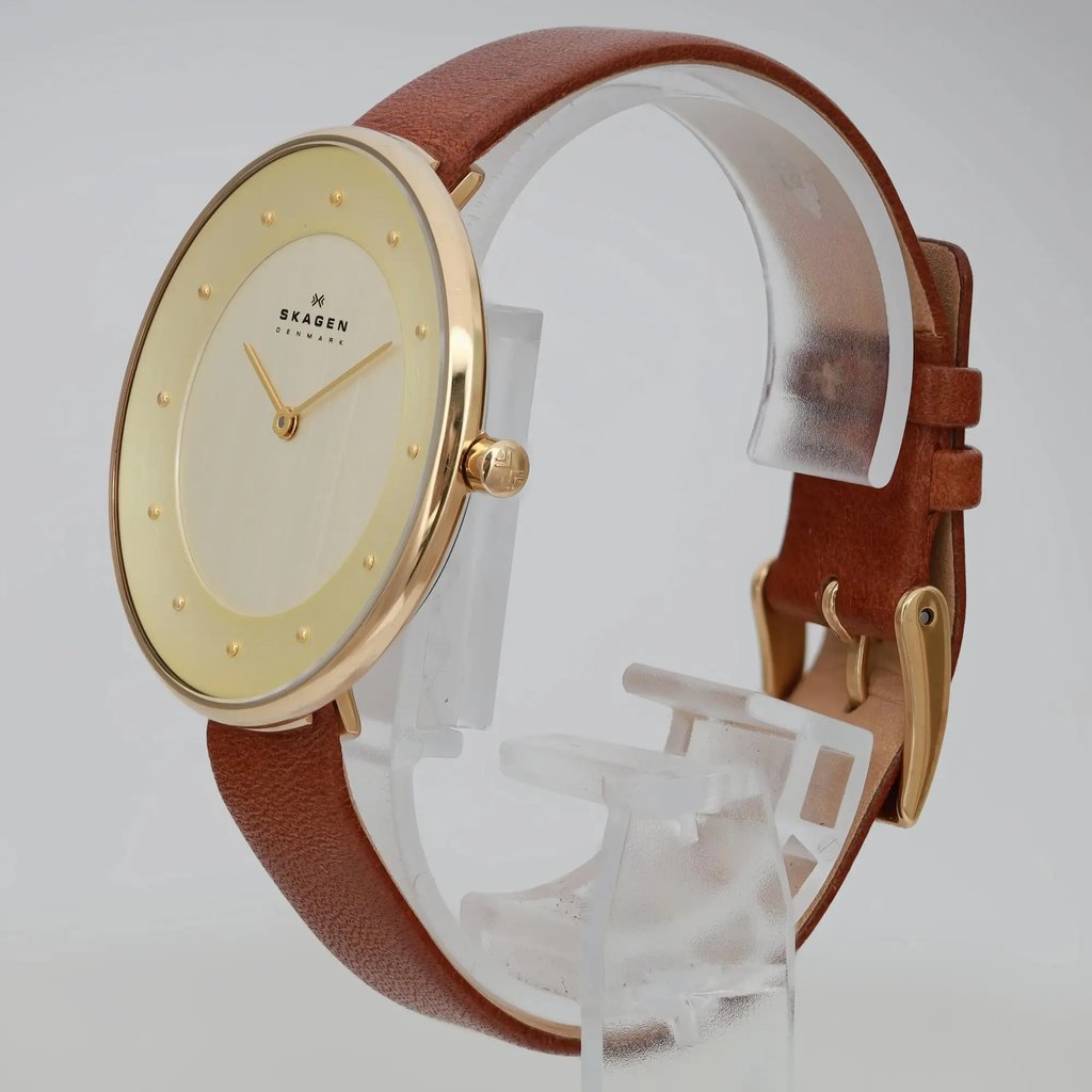 2nd image of Skagen Skagen Gitte  Wristwatch, PreOwned condition