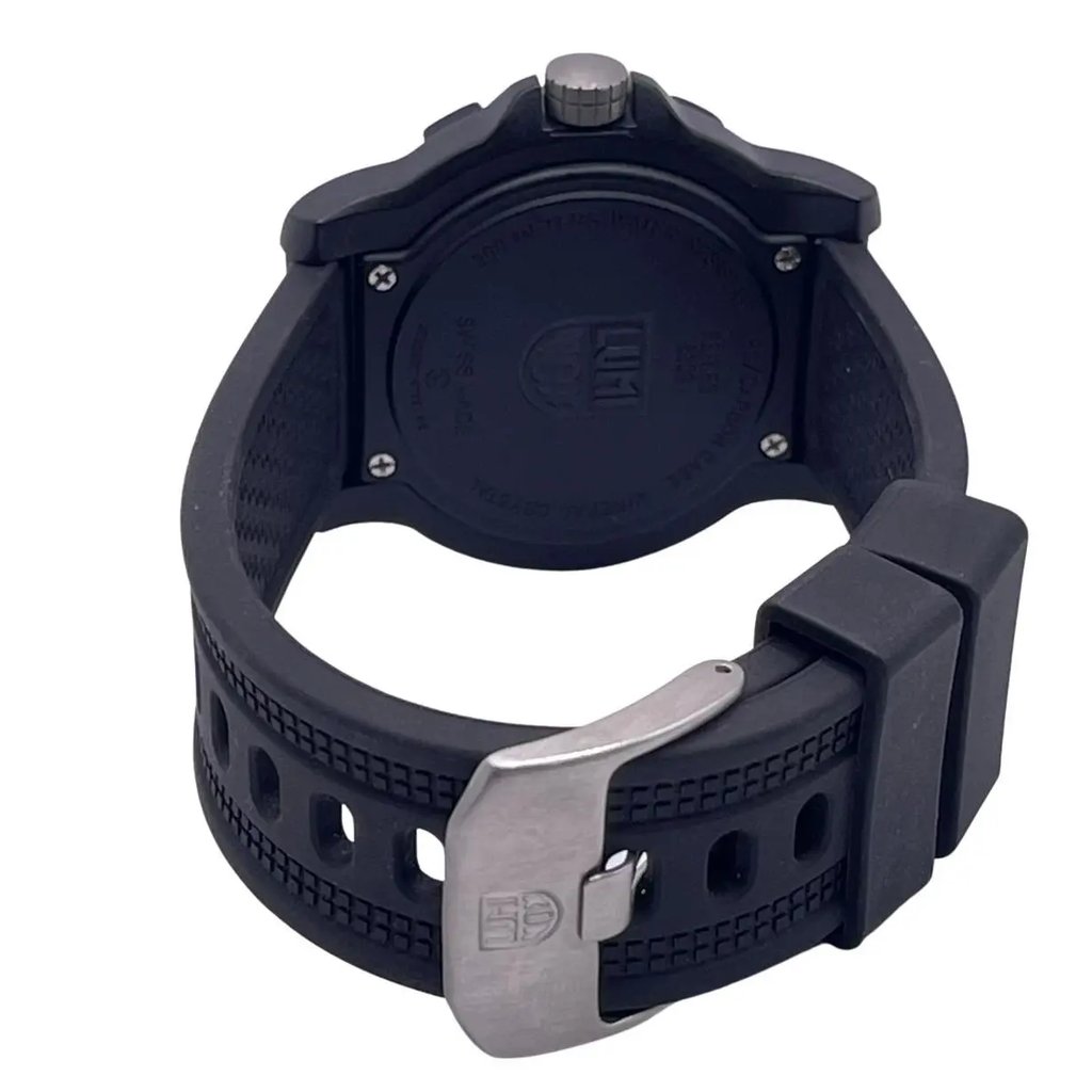 Back View Of Screwback Back Case And Closed Rubber Band Of Luminox XL.8819.GG Watch Pre Owned Condition