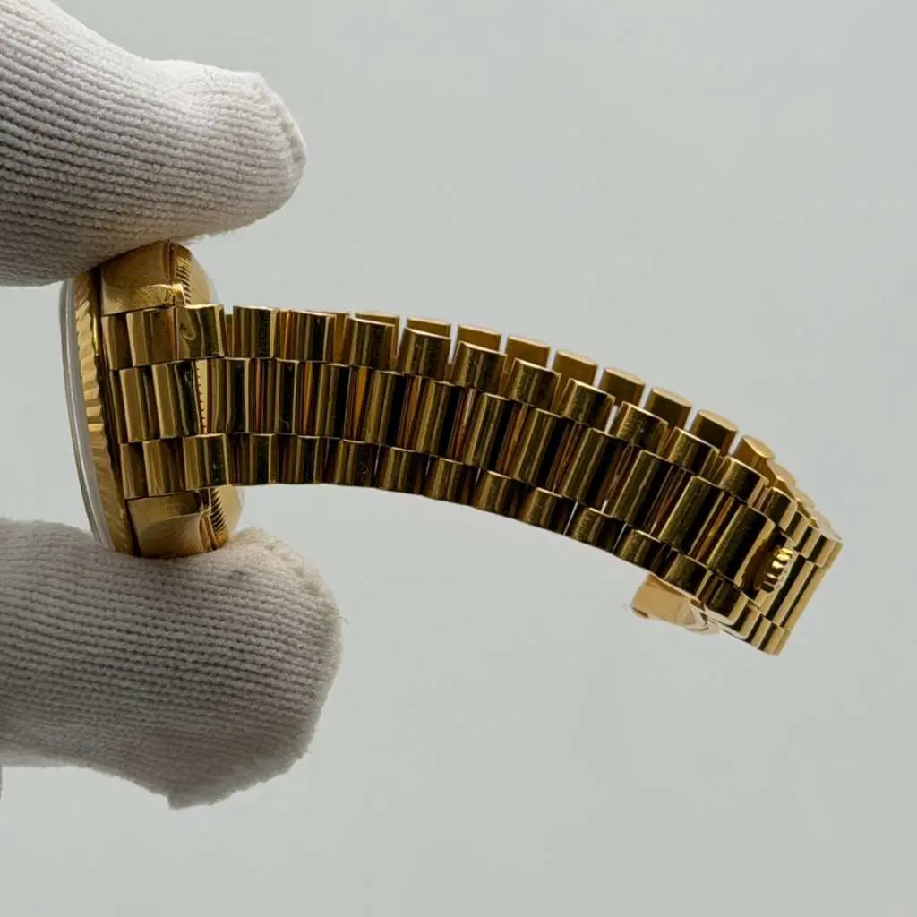 6th image of Rolex Datejust Wristwatch, PreOwned condition