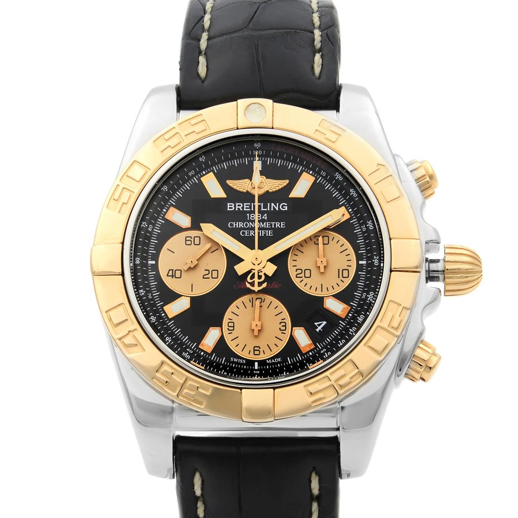 Up Close Front Facing Picture Of Breitling CB014012/BA53-729P Stainless Steel Watch Pre Owned Condition