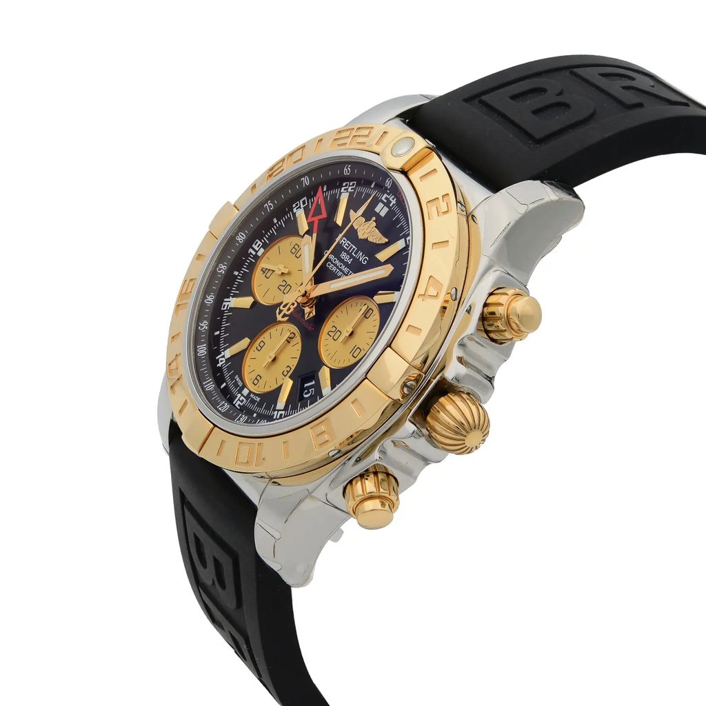 3rd image of Breitling CB042012/BB86-153S Wristwatch, DisplayModel condition
